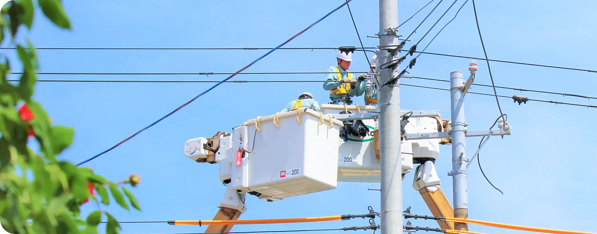 電気設備工事の様子
